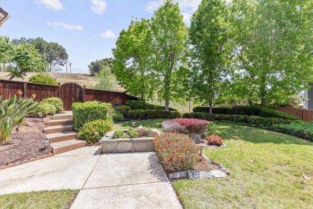 2108 Jeremy Place, Escondido, CA 92027