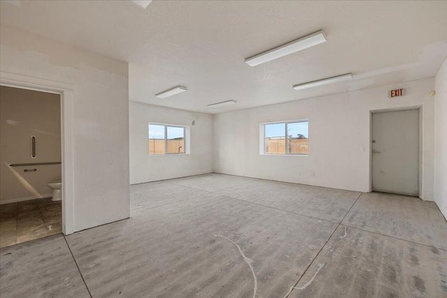 111 Trout Way, White City, OR 97503