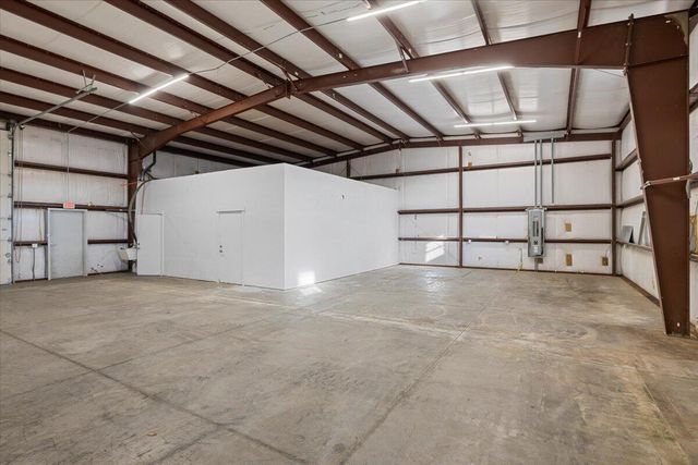 111 Trout Way, White City, OR 97503