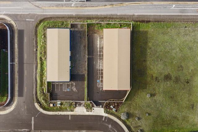 111 Trout Way, White City, OR 97503