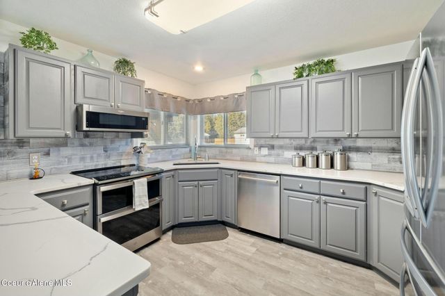 3206 N LODGEPOLE ROAD, Coeur D'alene, ID 83815