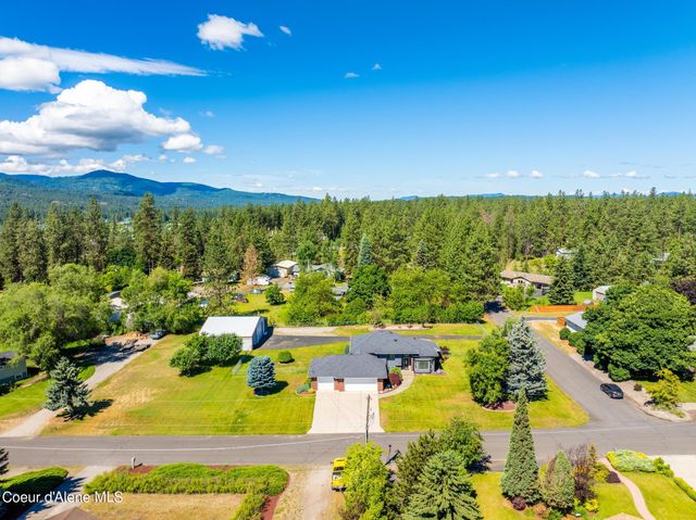 3206 N LODGEPOLE ROAD, Coeur D'alene, ID 83815