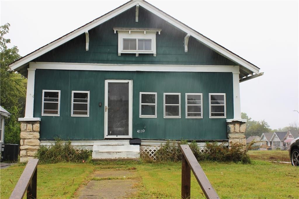 4110 E Linwood Boulevard, Kansas City, MO 64128