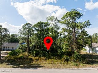 921 Moore AVE, Lehigh Acres, FL 33972