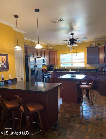 132 Keller Avenue, Biloxi, MS 39530