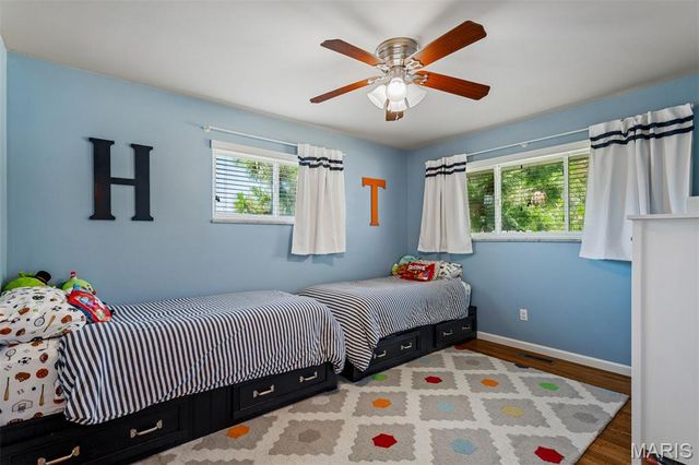 10522 Roxanna Drive, St Louis, MO 63128