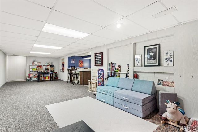 10522 Roxanna Drive, St Louis, MO 63128