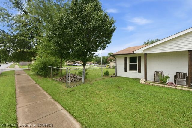 8500 S 35th Terrace, Fort Smith, AR 72908