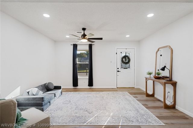 8500 S 35th Terrace, Fort Smith, AR 72908