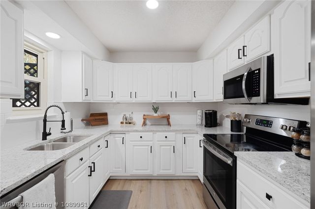8500 S 35th Terrace, Fort Smith, AR 72908