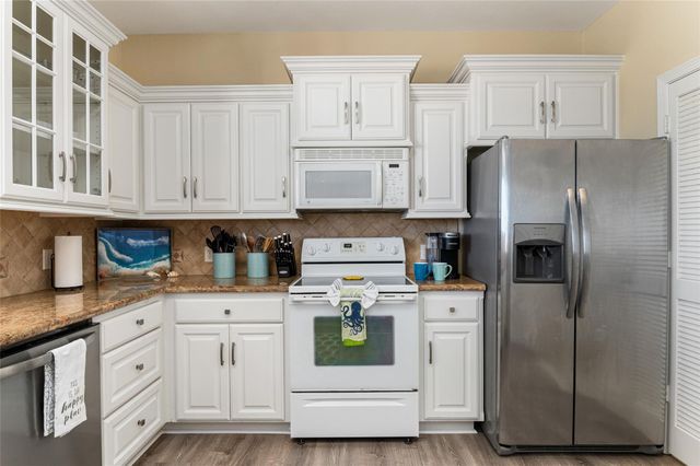 200 Mobile, Crystal Beach, TX 77650