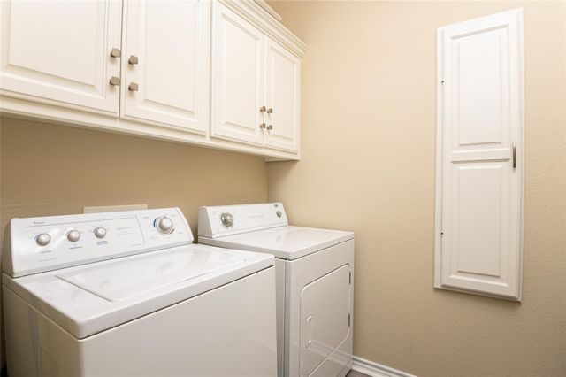 200 Mobile, Crystal Beach, TX 77650