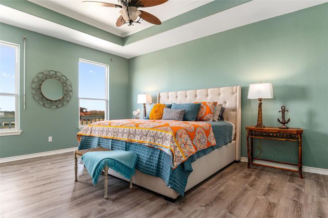 200 Mobile, Crystal Beach, TX 77650