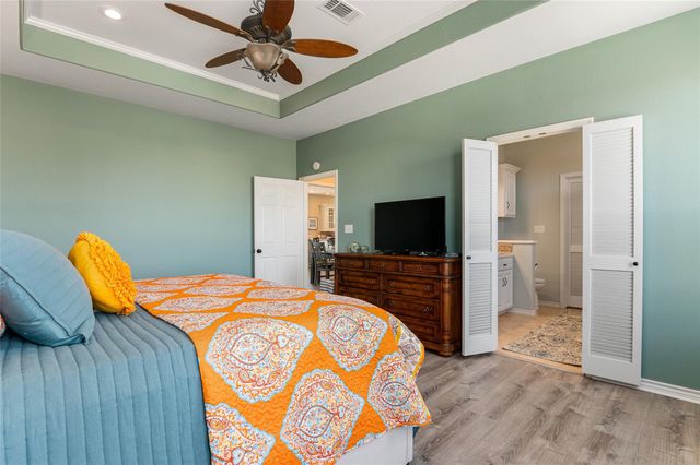 200 Mobile, Crystal Beach, TX 77650