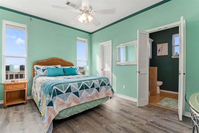 200 Mobile, Crystal Beach, TX 77650