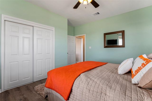 200 Mobile, Crystal Beach, TX 77650