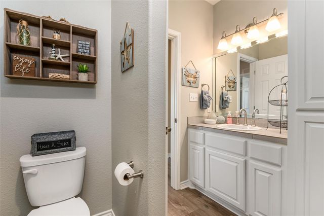 200 Mobile, Crystal Beach, TX 77650