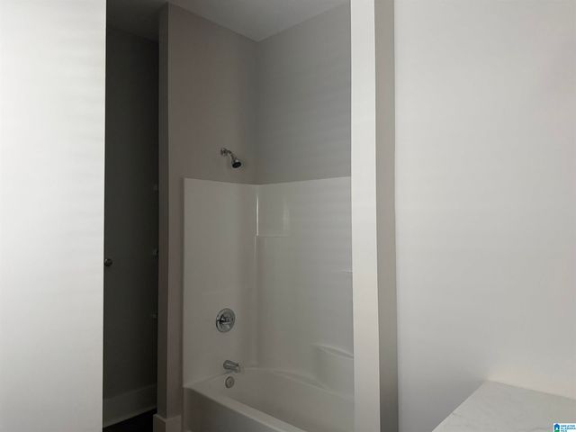 8321 DIVISION AVENUE, Birmingham, AL 35206
