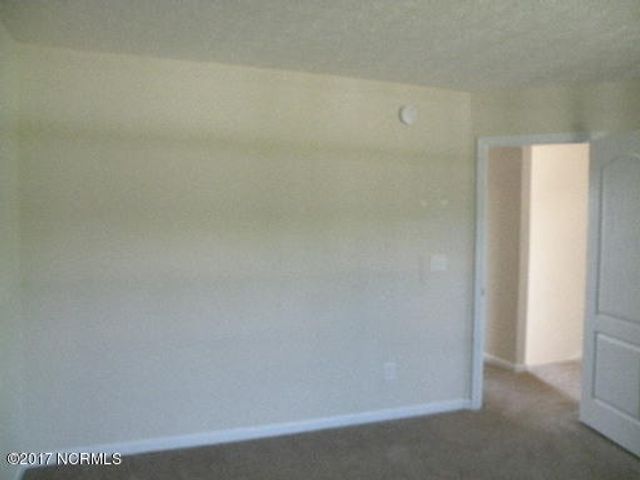 2806 Weathersby Drive, New Bern, NC 28562