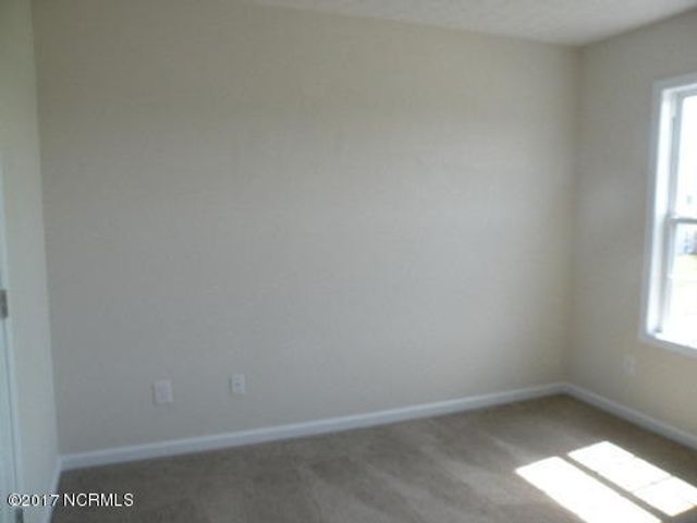 2806 Weathersby Drive, New Bern, NC 28562