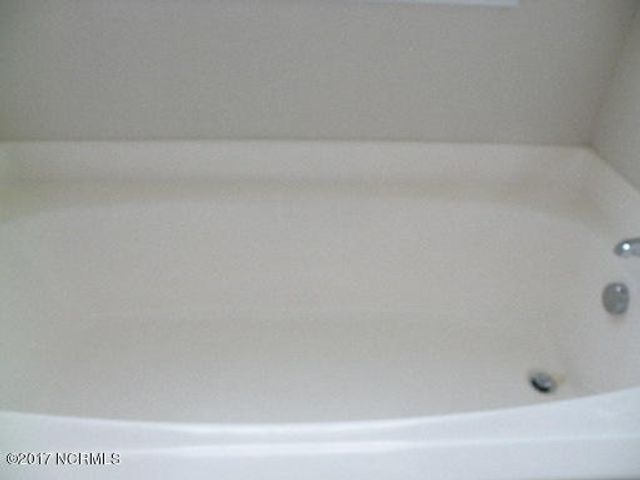 2806 Weathersby Drive, New Bern, NC 28562