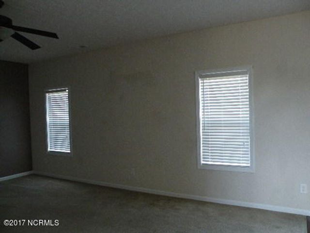 2806 Weathersby Drive, New Bern, NC 28562