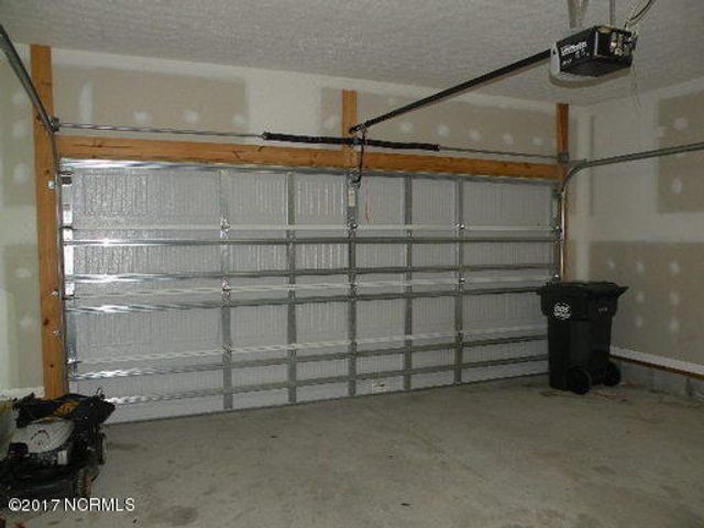 2806 Weathersby Drive, New Bern, NC 28562