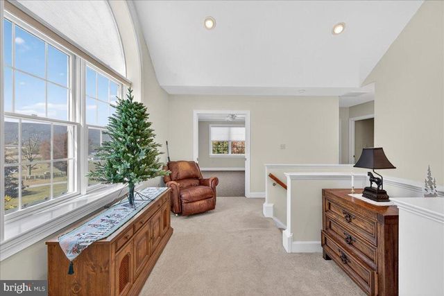 239 MT CARMEL RD, Luray, VA 22835