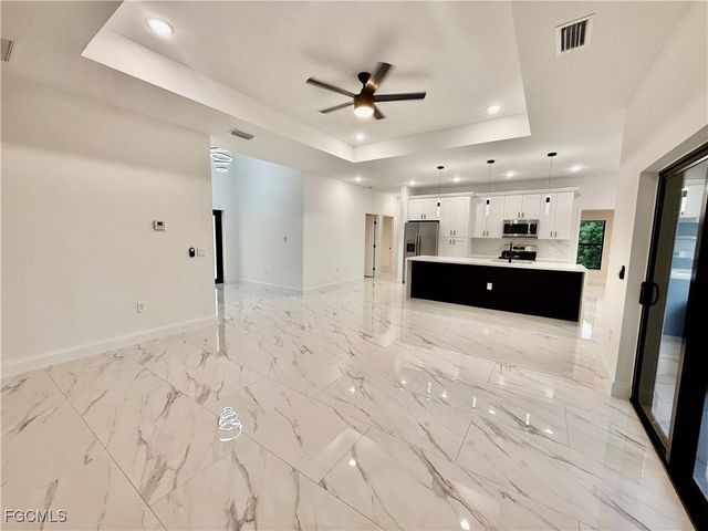 684 Kingsbury ST E, Lehigh Acres, FL 33974