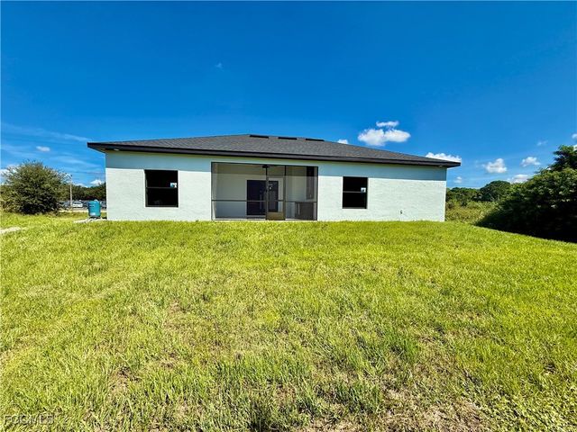 684 Kingsbury ST E, Lehigh Acres, FL 33974