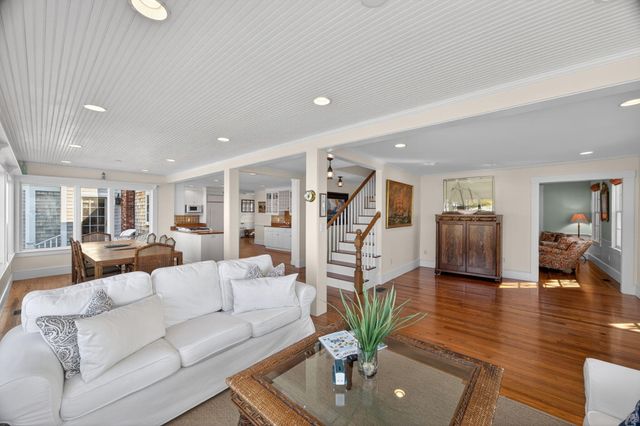 30 Cockachoiset Lane, Osterville, MA 02655