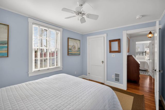 30 Cockachoiset Lane, Osterville, MA 02655