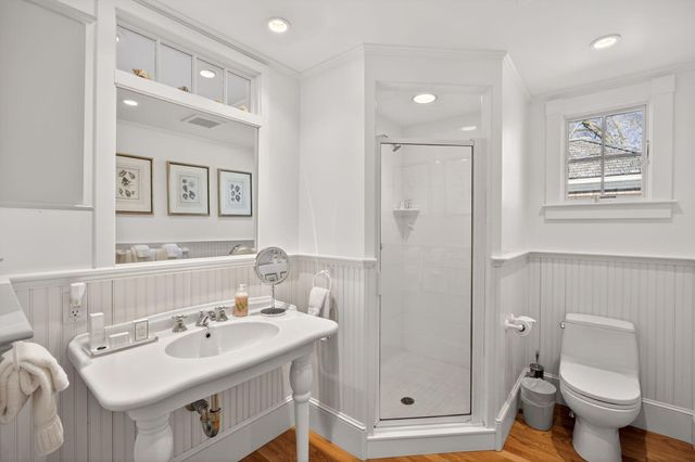 30 Cockachoiset Lane, Osterville, MA 02655