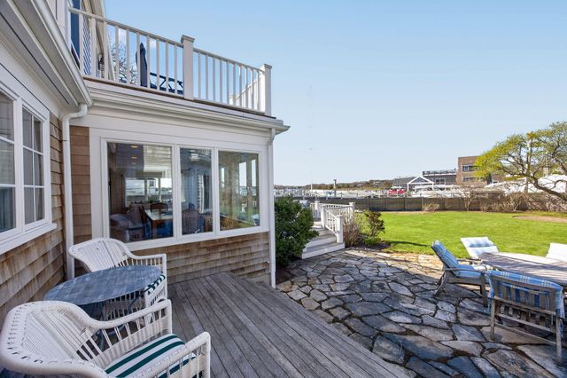30 Cockachoiset Lane, Osterville, MA 02655