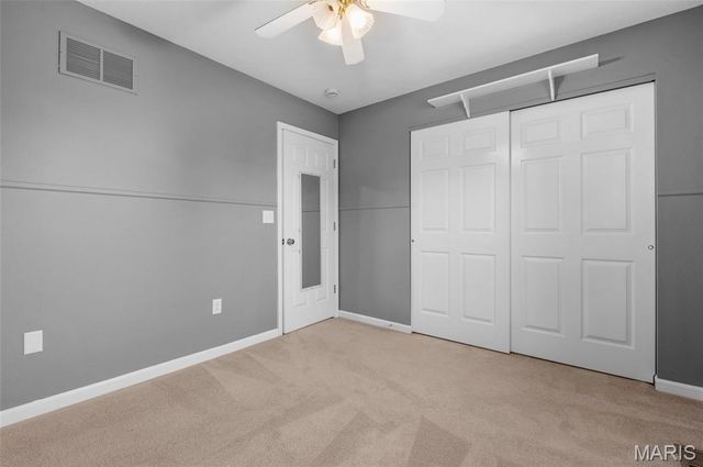208 Fairington Drive, Troy, IL 62294