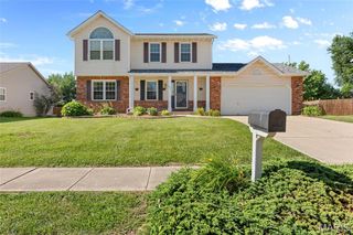 208 Fairington Drive, Troy, IL 62294