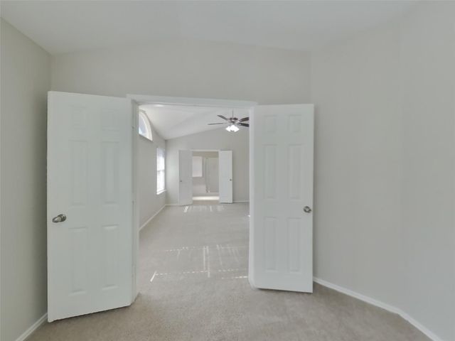 347 Foster LN, Jarrell, TX 76537