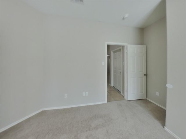 347 Foster LN, Jarrell, TX 76537