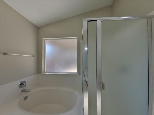 347 Foster LN, Jarrell, TX 76537