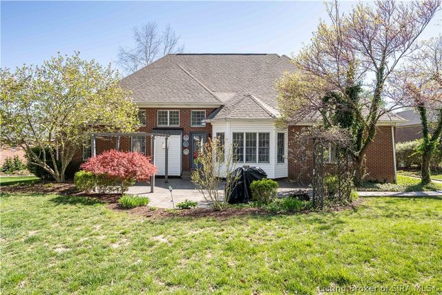 3558 Lafayette Parkway, Floyds Knobs, IN 47119