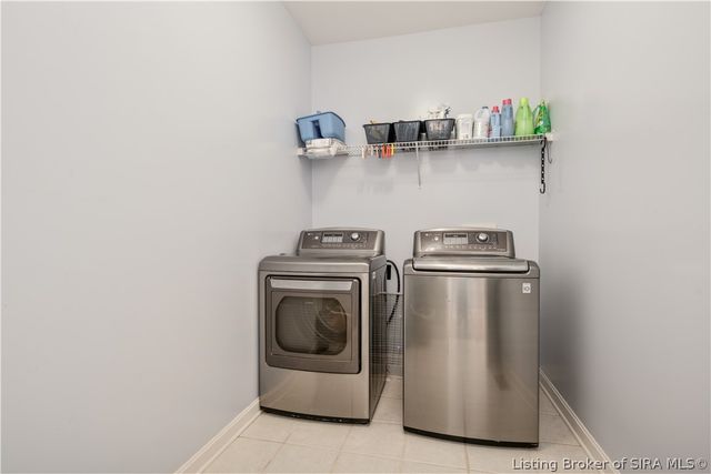 3558 Lafayette Parkway, Floyds Knobs, IN 47119