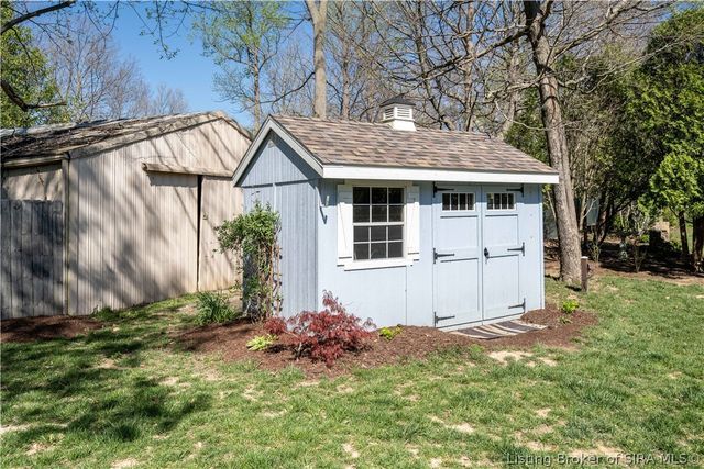 3558 Lafayette Parkway, Floyds Knobs, IN 47119