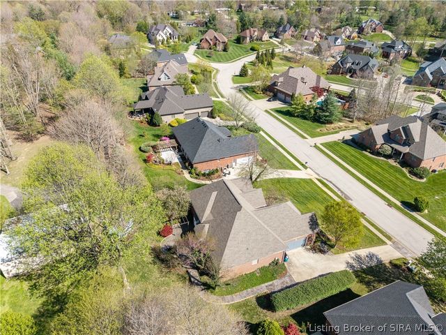 3558 Lafayette Parkway, Floyds Knobs, IN 47119