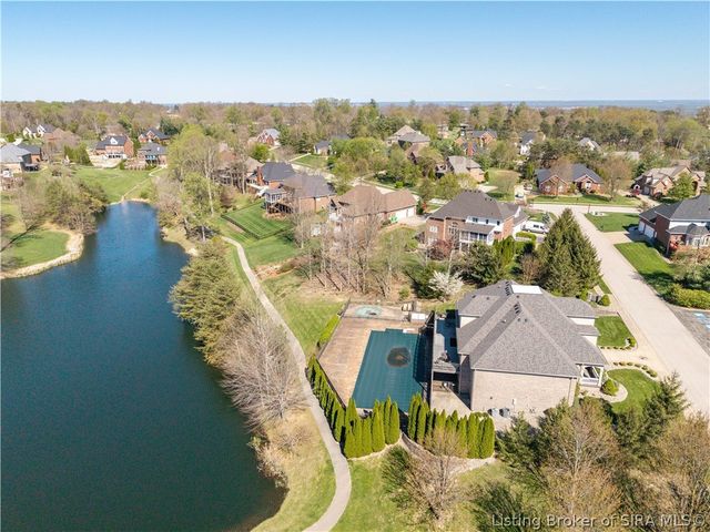 3558 Lafayette Parkway, Floyds Knobs, IN 47119