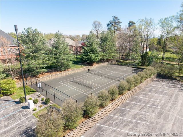 3558 Lafayette Parkway, Floyds Knobs, IN 47119