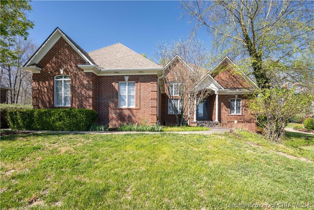 3558 Lafayette Parkway, Floyds Knobs, IN 47119