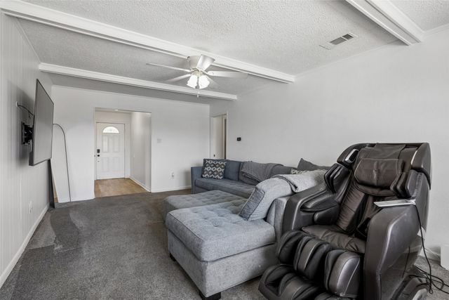 111 Dunn Street, Red Oak, TX 75154