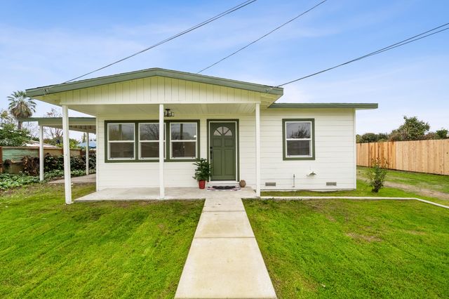 1659 Tyler Avenue, Porterville, CA 93257