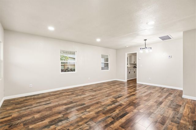 1659 Tyler Avenue, Porterville, CA 93257