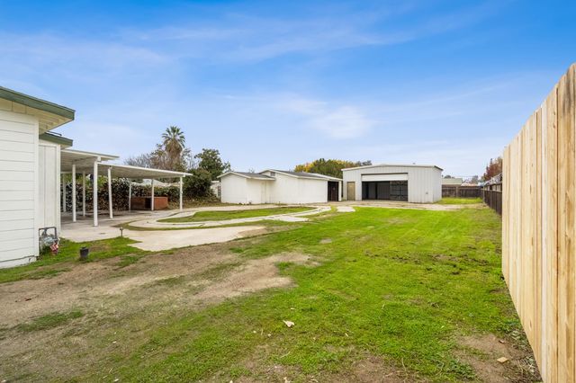 1659 Tyler Avenue, Porterville, CA 93257